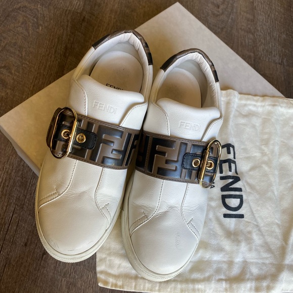 FENDI SNEAKERS WHITE SIZE 37 - Picture 4 of 5